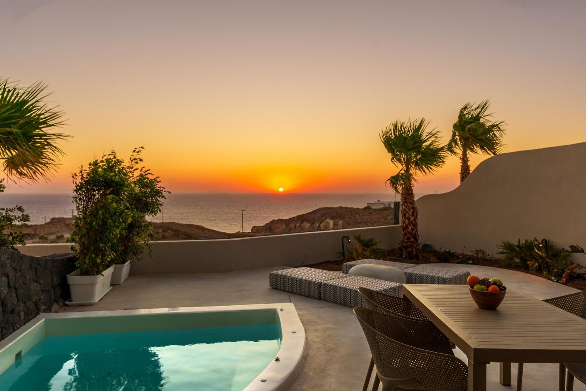 Halo Santorini - Living Experience Villa Karterados  Buitenkant foto
